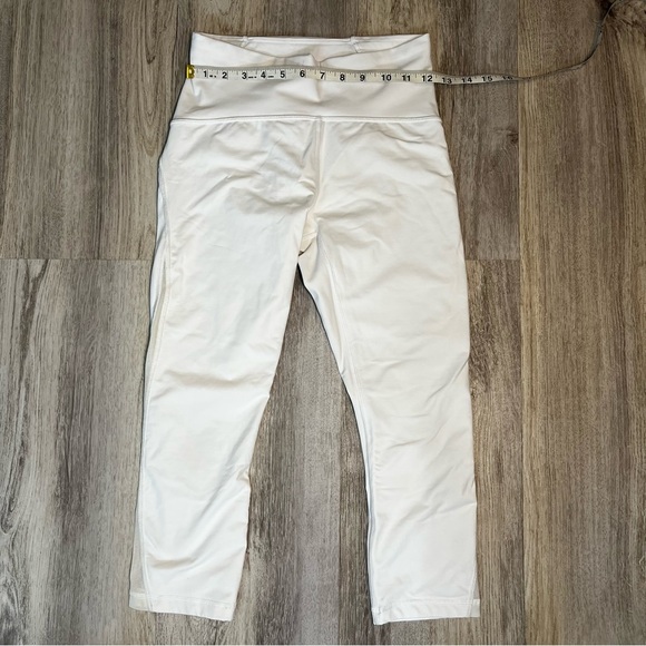 Lululemon White Athletic Capri Leggings Size 6 - Picture 5 of 8